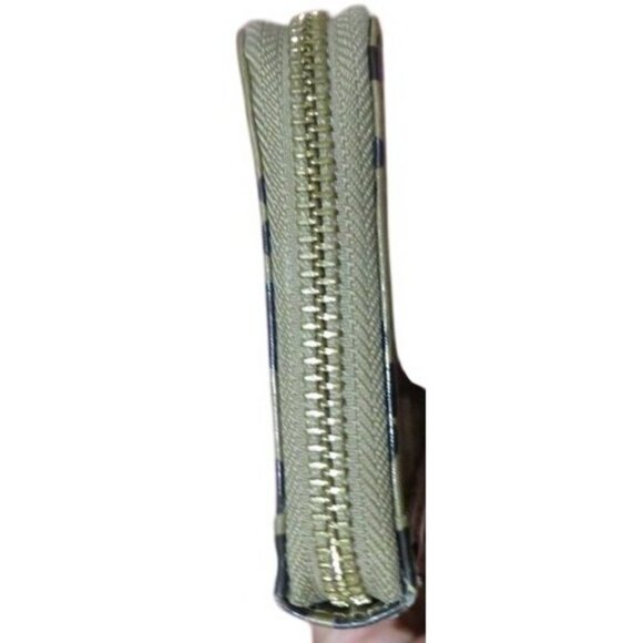 Burberry RARE Blue Label Pattern Patent Leather Zip Around Long Wallet Vintage - Picture 6 of 12